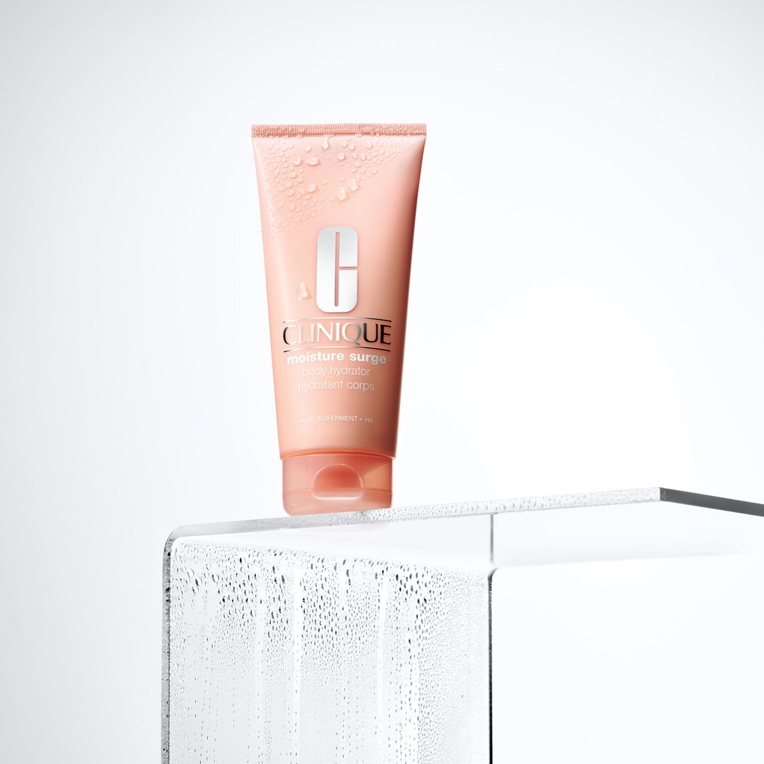آبرسان بدن کلینیک مدل Moisture Surge Body Hydrator حجم ۲۰۰ میلیلیتر